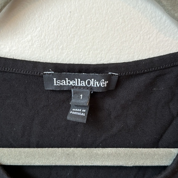 Isabella Oliver maternity black cutout shoulder top - Picture 3 of 4